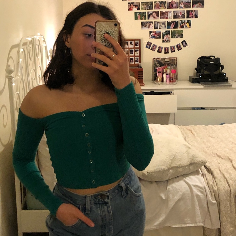 off the shoulder, long sleeve